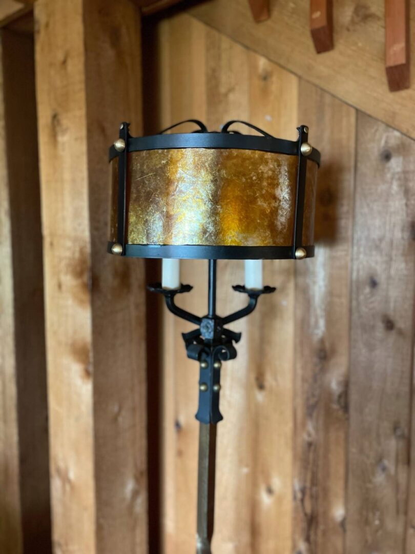 Beautiful Interior Lamp Post with Electric Candles